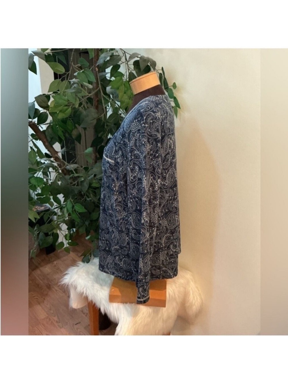 Secret Treasures Loungewear Top Size 2X Blue Paisley Sleepwear Pajama Shirt - Picture 6 of 13